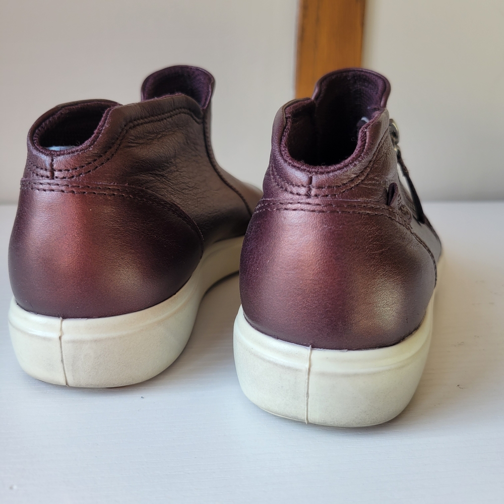 Ecco Womens Leather Slip On Sneakers Size 8 - Picture 4 of 12